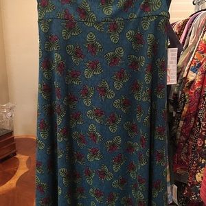 LuLaRoe Azure skirt XS